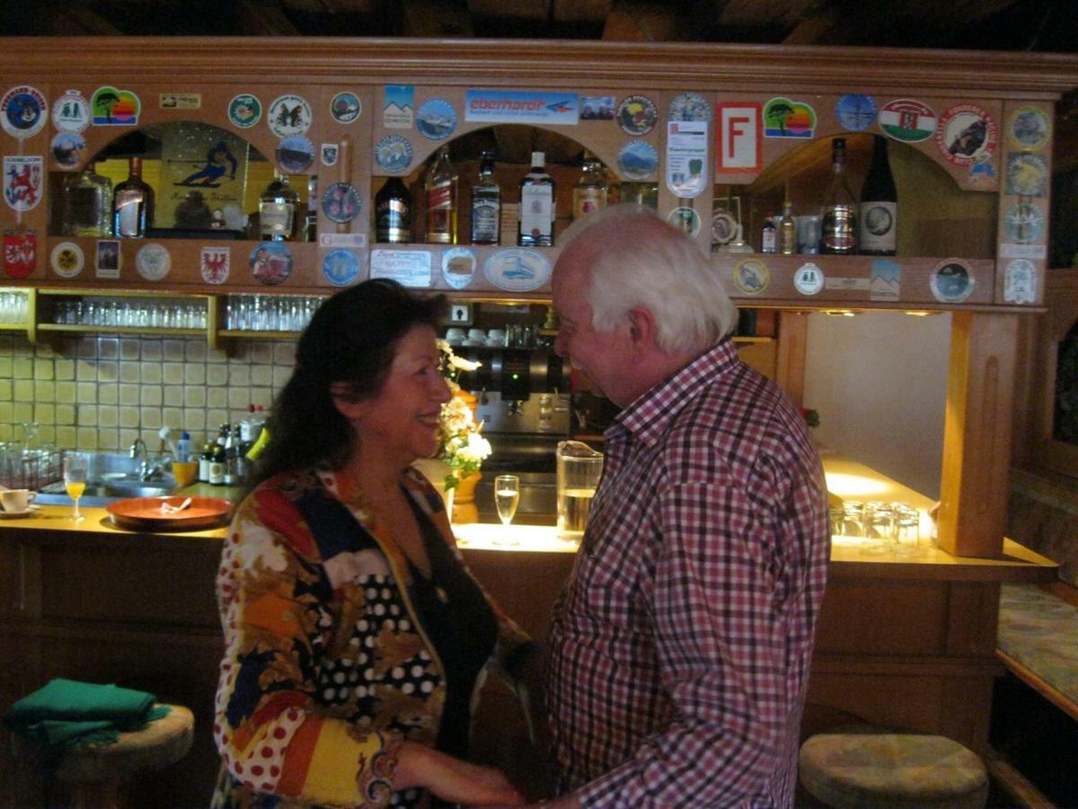 Pension Nina & Gasthof Alpenrose Gschnitz Εξωτερικό φωτογραφία