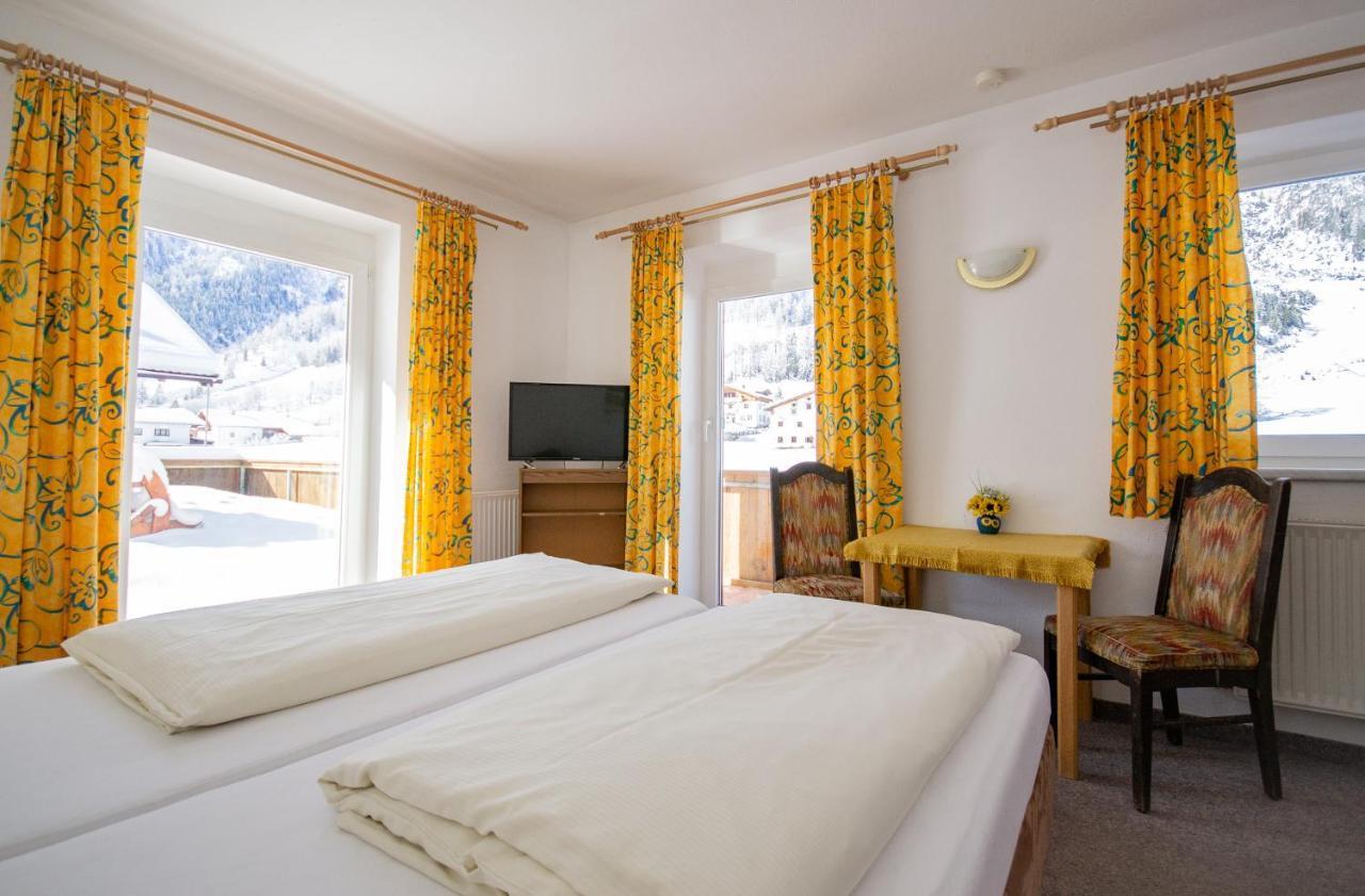 Pension Nina & Gasthof Alpenrose Gschnitz Εξωτερικό φωτογραφία